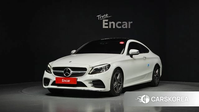 Mercedes-Benz C-Class W205 2022 Белый из Кореи