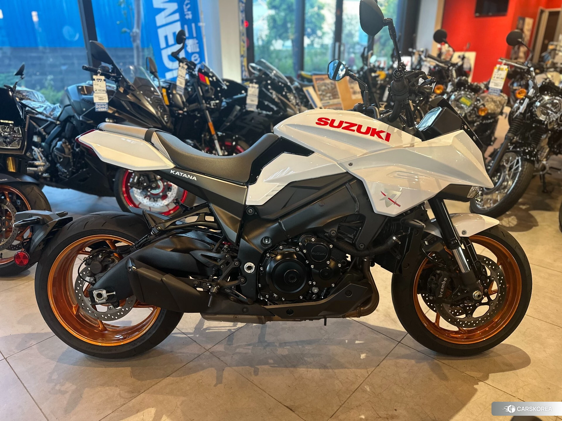 Suzuki GSX-S1000S Katana 2019 из Японии