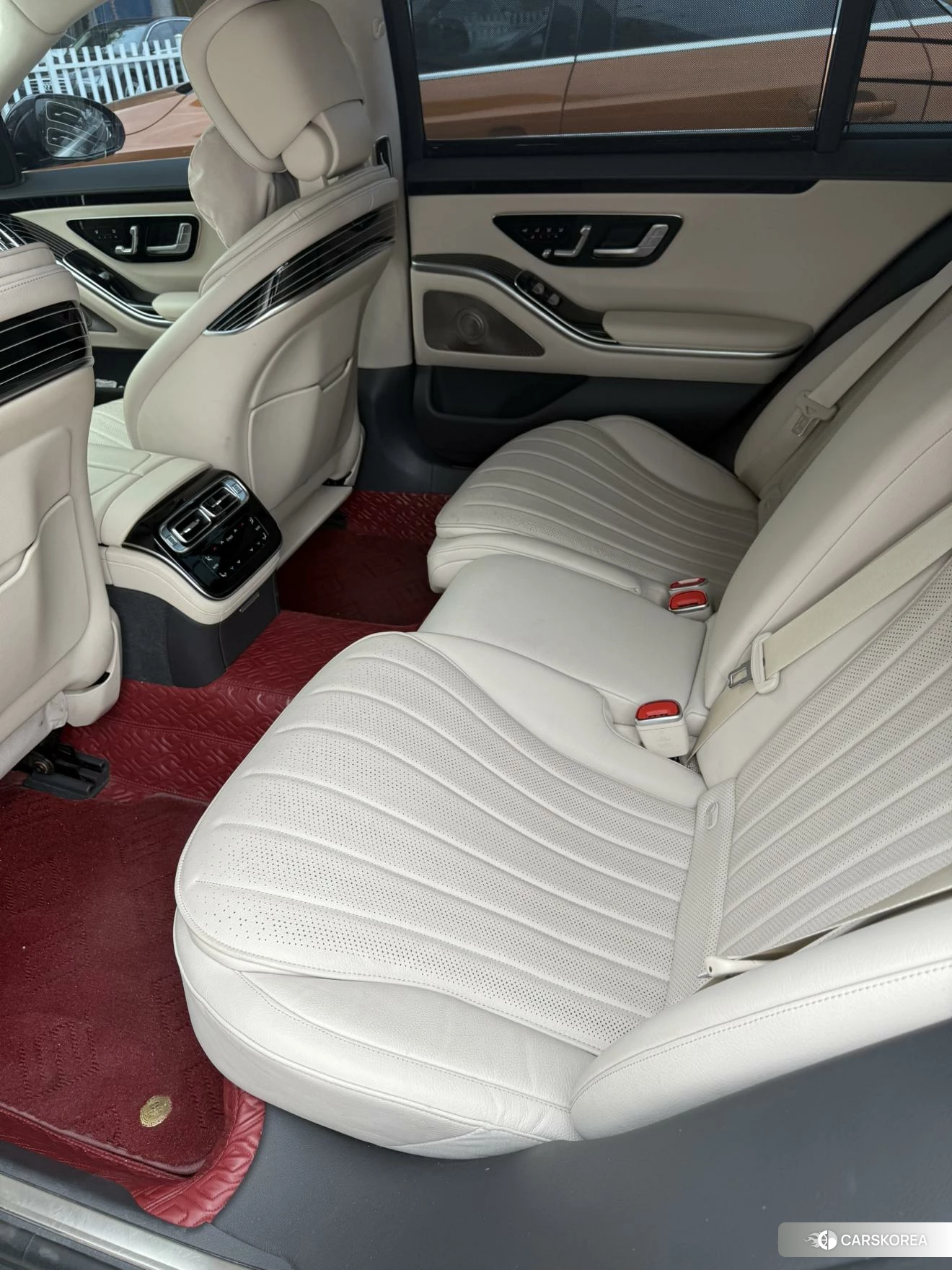 Mercedes-Benz S-class 2021 Фиолетовый из Китая