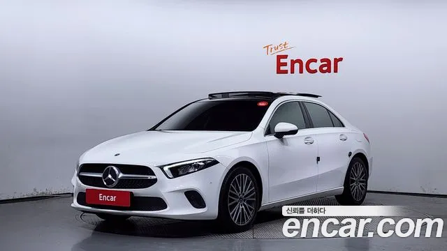 Mercedes-Benz A-Class W177 2021 Белый из Кореи