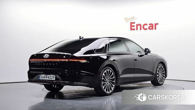 Hyundai Grandeur (GN7) 2023 Черный из Кореи