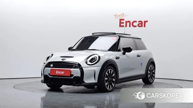 Mini Cooper S 2022 Серебряный из Кореи