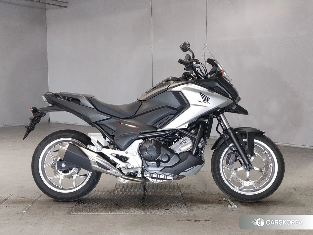 Проданный Honda NC750X 2019 из Японии, фото 2