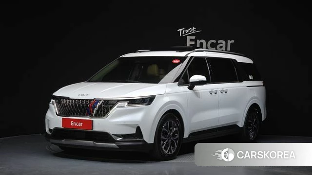 Kia Carnival 4th generation 2023 Белый из Кореи