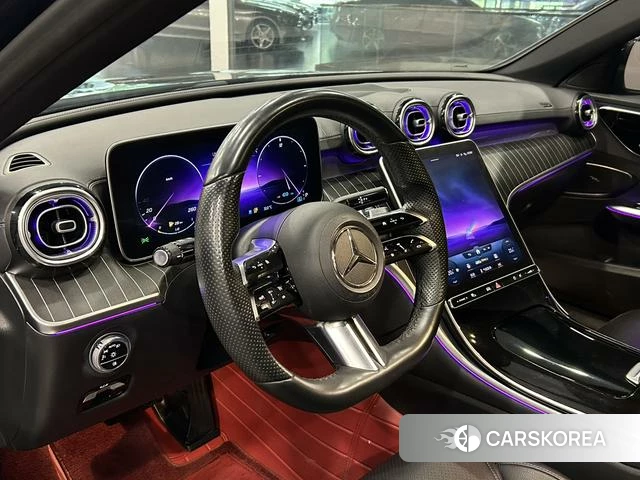 Mercedes-Benz Class C 2021 Зеленый из Китая