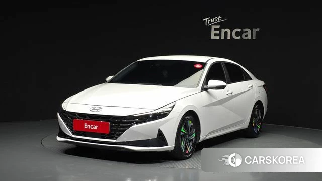 Hyundai Avante (CN7) 2023 Белый из Кореи