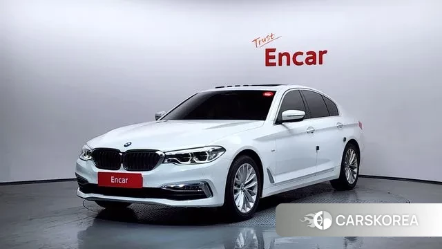 BMW 5 Series (G30) 2018 Белый из Кореи