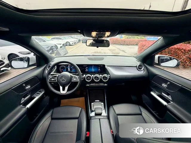 Mercedes-Benz GLA 2021 Белый из Китая