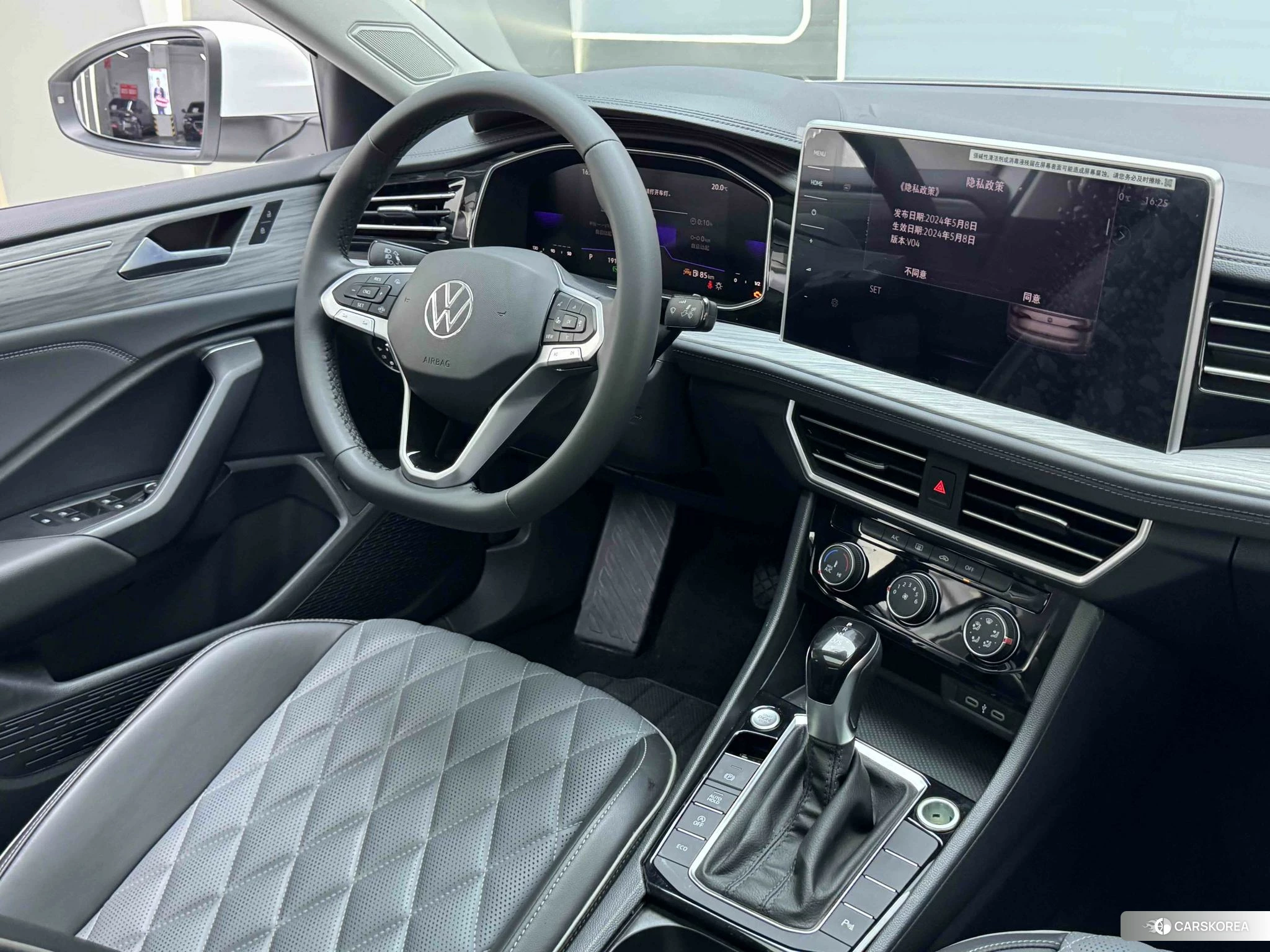 Volkswagen Sagitar 2022 Белый из Китая