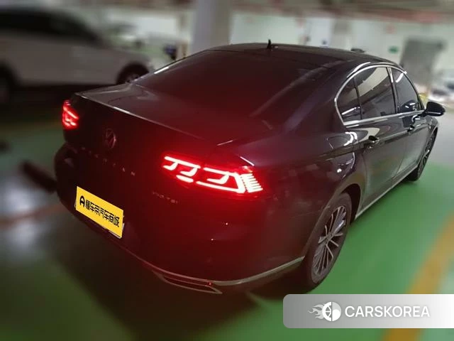 Volkswagen Magotan 2021 Черный из Китая