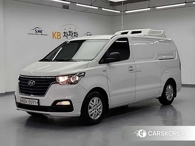 Hyundai The New Grand Starex 2019 Белый из Кореи