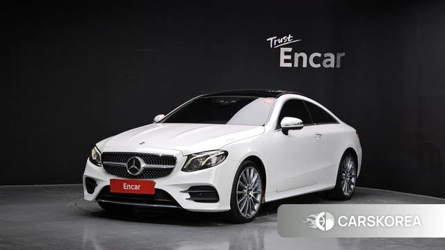 Mercedes-Benz E-Class W213 2018 Белый из Кореи