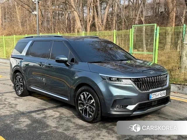 Kia Carnival 4th generation 2020 Темно-зеленый из Кореи