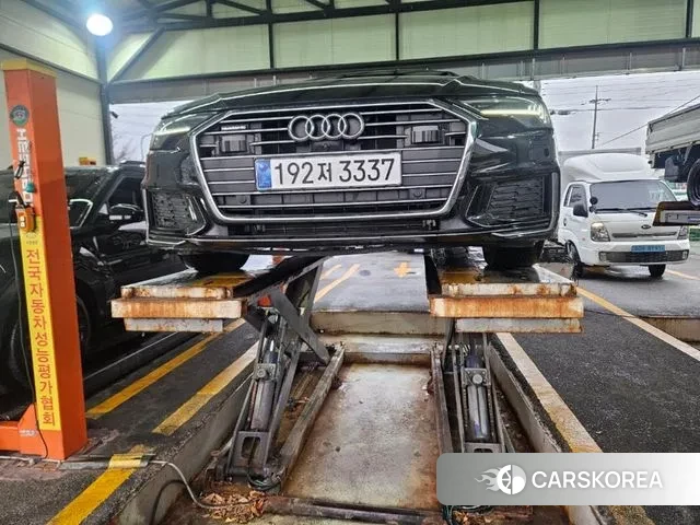 Audi A6 (C8) 2023 Черный из Кореи