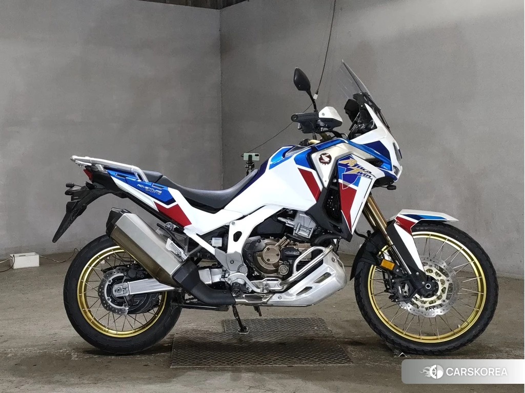 Проданный Honda CRF1100L AFRICA TWIN ADV ES DCT 2020 из Японии