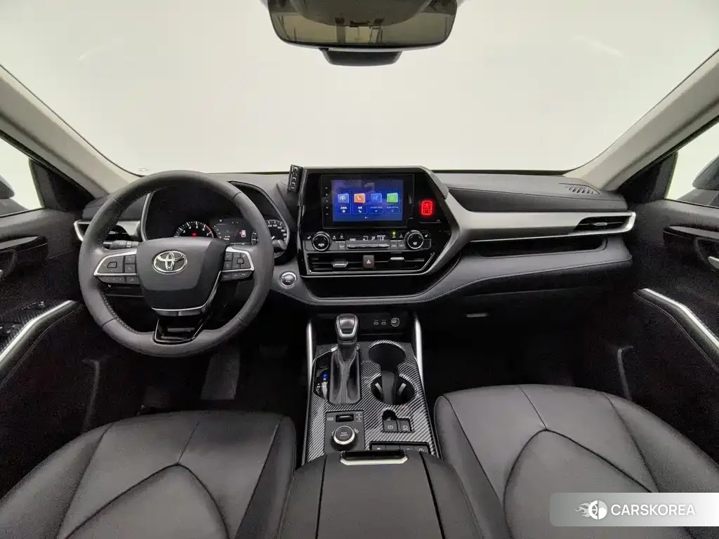 Toyota Highlander 2024 Черный из Китая