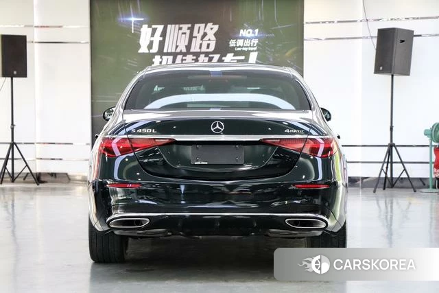 Mercedes-Benz S-class 2022 Зеленый из Китая
