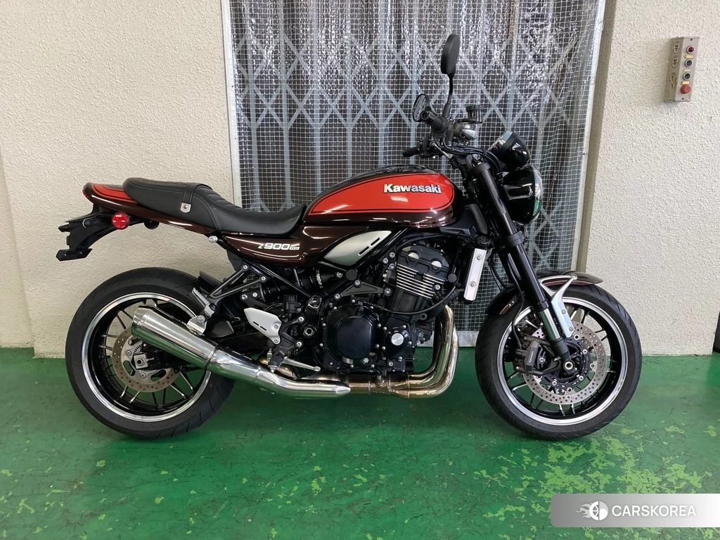 Проданный Kawasaki Z900RS 2017 из Японии