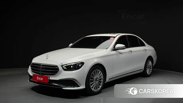 Mercedes-Benz E-Class W213 2022 Белый из Кореи