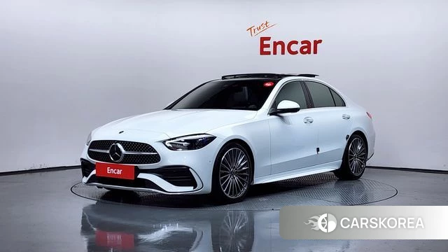 Mercedes-Benz C-Class W206 2023 Белый из Кореи