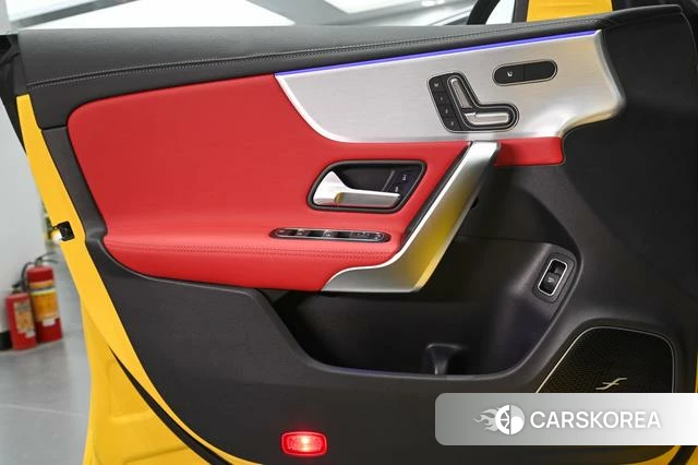 Mercedes-Benz CLA AMG 2022 Желтый из Китая