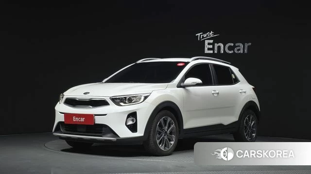 Kia Stonic 2018 Белый из Кореи