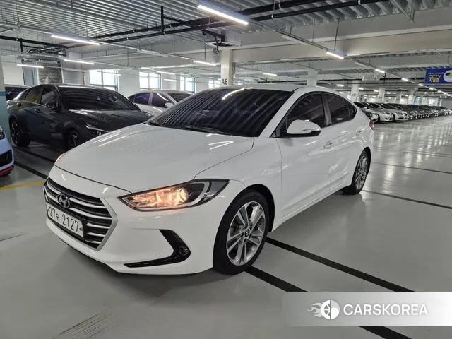 Hyundai Avante AD 2018 Белый из Кореи