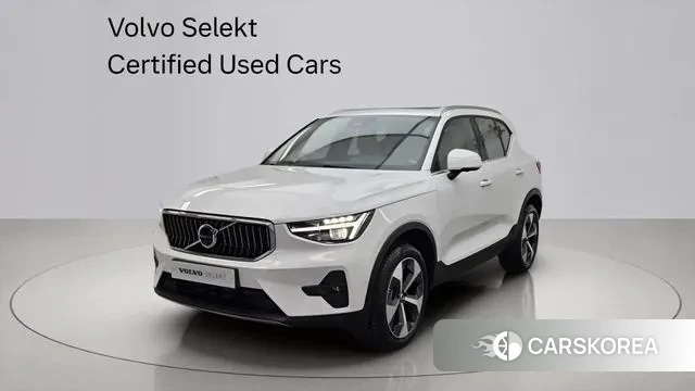 Volvo XC40 2025 Белый из Кореи