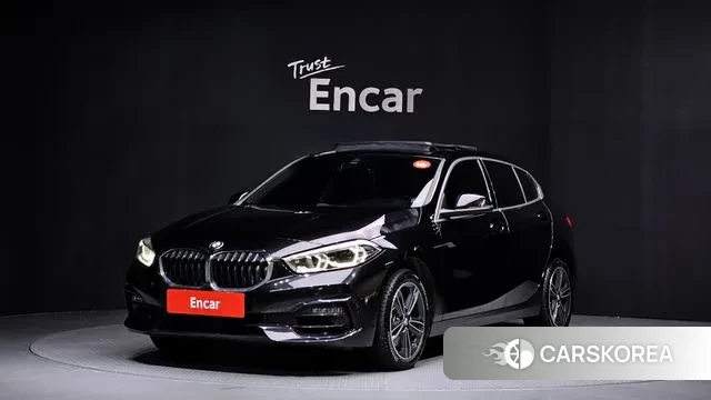 BMW 1 Series (F40) 2024 Черный из Кореи