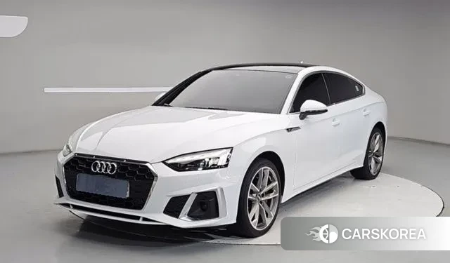 Audi A5 (F5) 2020 Белый из Кореи