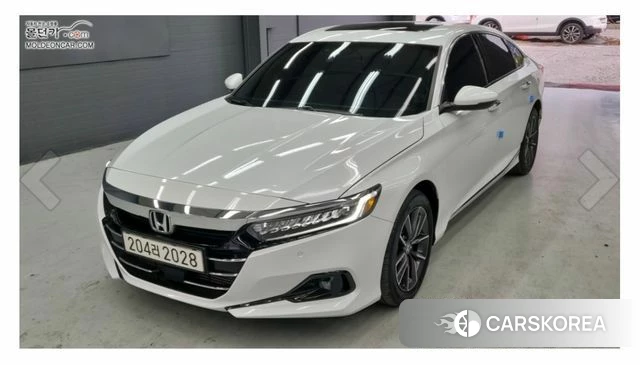 Honda Accord 10th Generation 2022 Белый из Кореи