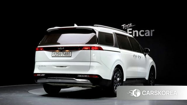 Kia Carnival 4th generation 2022 Белый из Кореи