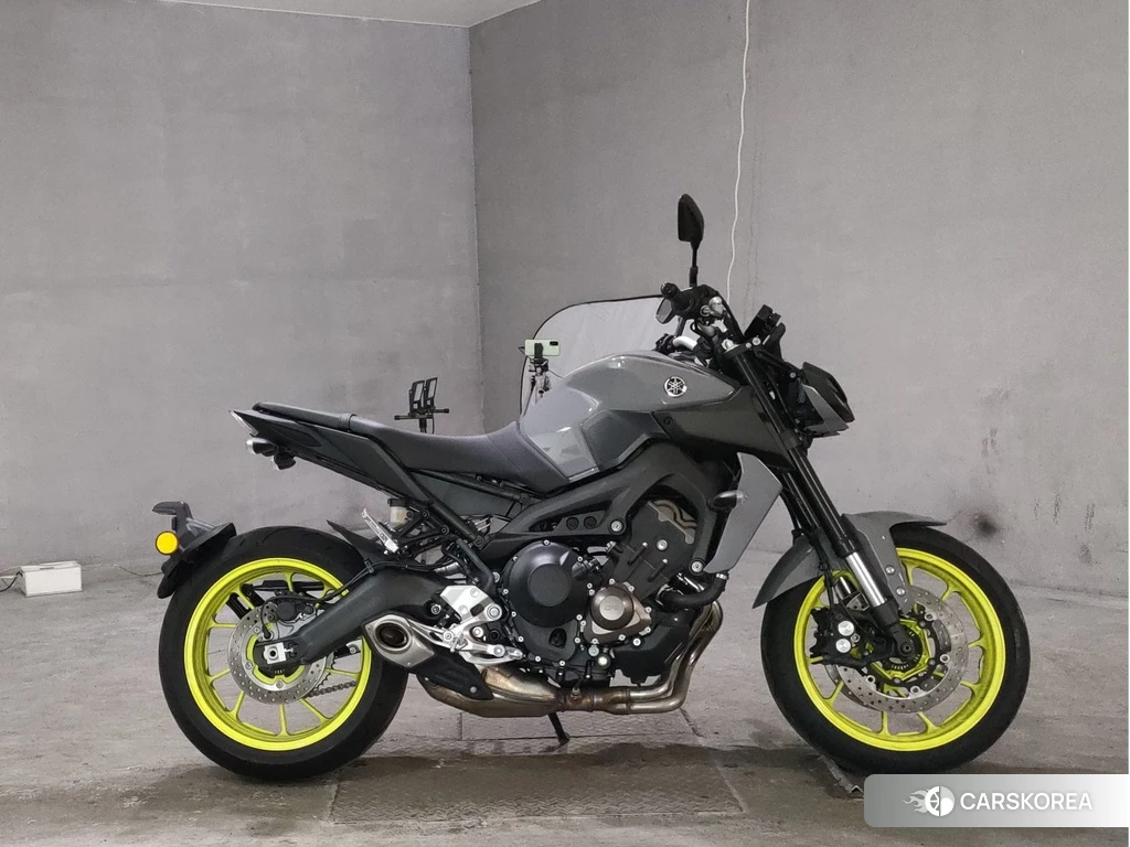 Проданный Yamaha MT-09 id 4068435 из Японии, фото 2