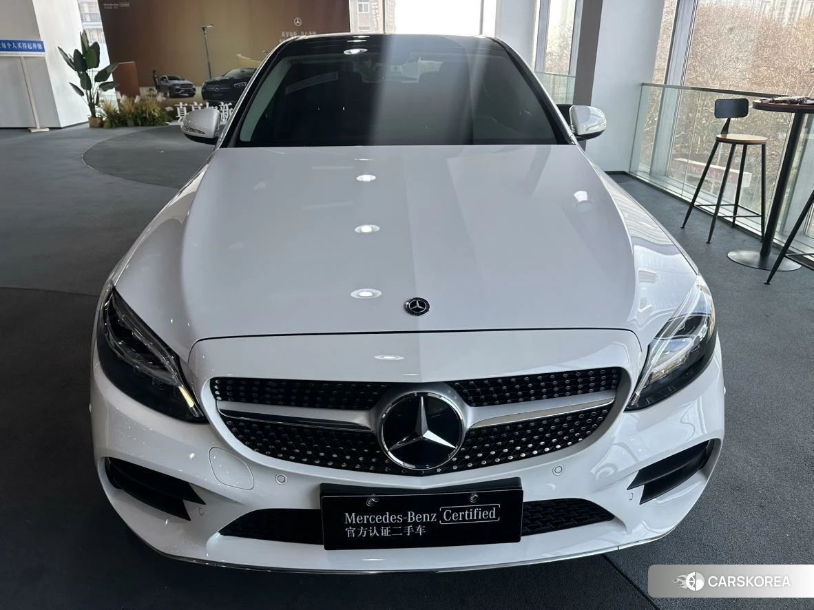Mercedes-Benz Class C 2020 Белый из Китая