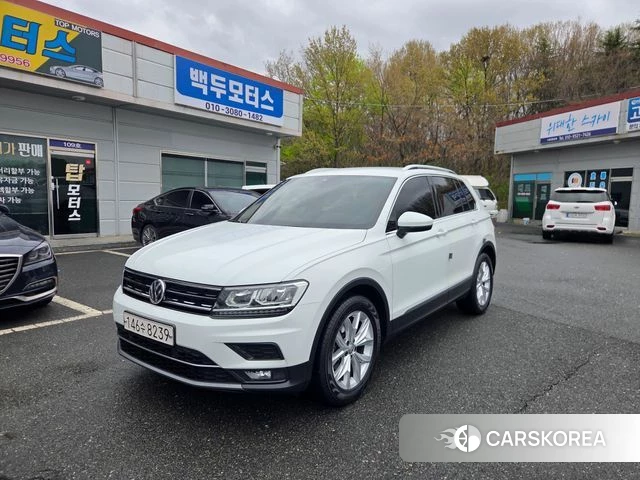 Volkswagen Tiguan second Generation 2020 Белый из Кореи