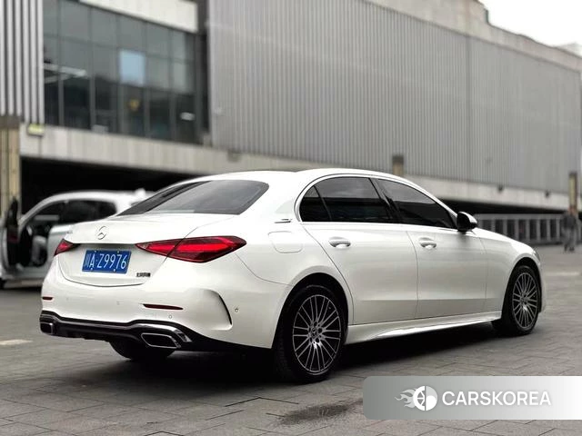 Mercedes-Benz Class C 2024 Белый из Китая