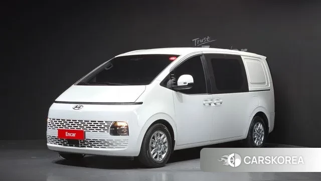 Hyundai Staria 2022 Белый из Кореи