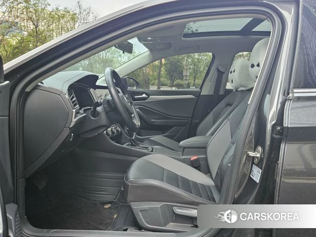 Volkswagen Sagitar 2021 Черный из Китая