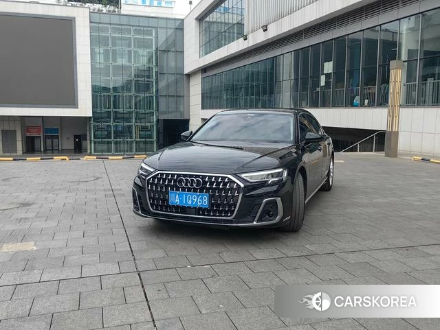 Audi A8 2023 Черный из Китая
