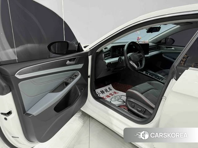 Volkswagen Lingdu 2023 Белый из Китая