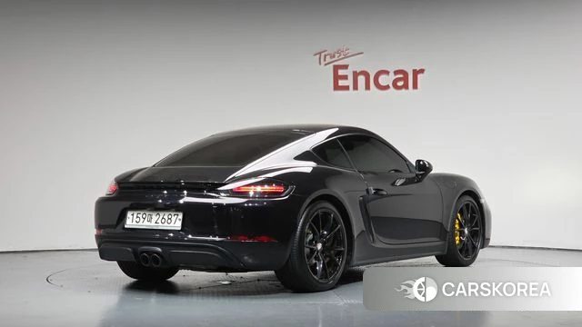 Porsche 718 Cayman 2018 Черный из Кореи