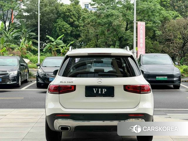 Mercedes-Benz GLB 2023 Белый из Китая