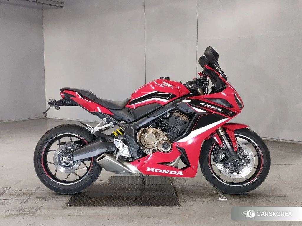 Проданный Honda CBR650R 2021 из Японии, фото 2