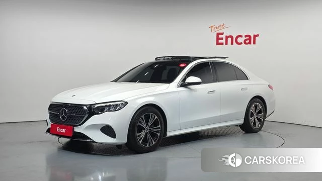 Mercedes-Benz E-Class W214 2024 Белый из Кореи