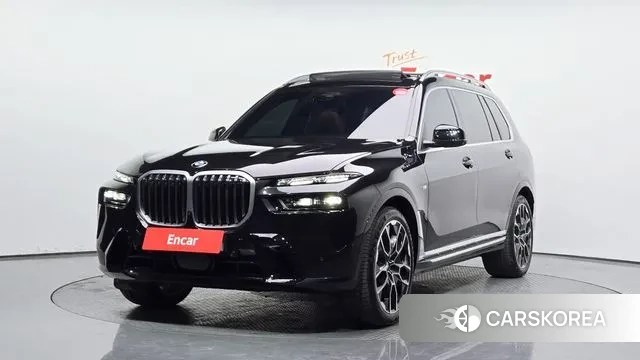 BMW X7 (G07) 2025 Черный из Кореи