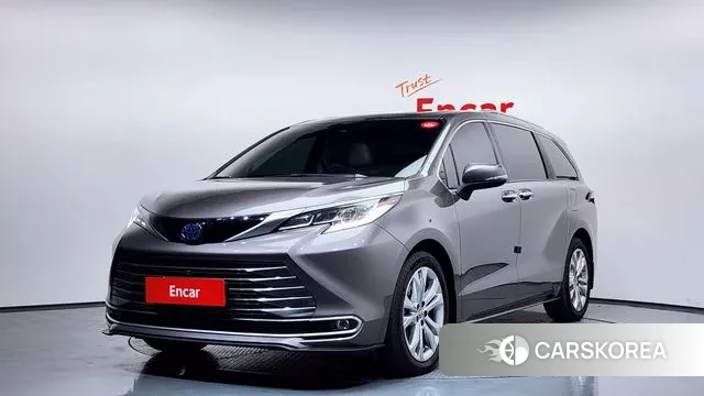 Toyota Sienna 4th Generation 2022 Серый из Кореи