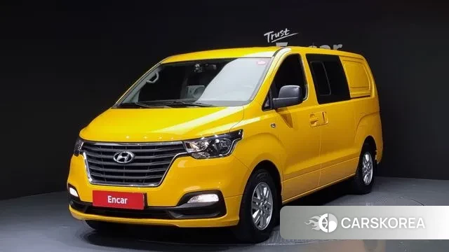 Hyundai The New Grand Starex 2019 Желтый из Кореи