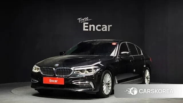 BMW 5 Series (G30) 2019 Черный из Кореи