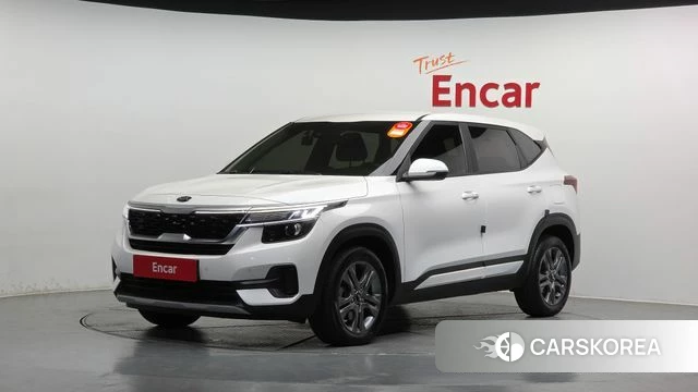 Kia Seltos 2021 Белый из Кореи