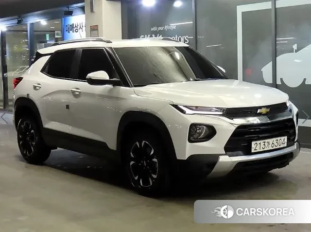 Chevrolet (GM Daewoo) Trailblazer 2022 Белый из Кореи